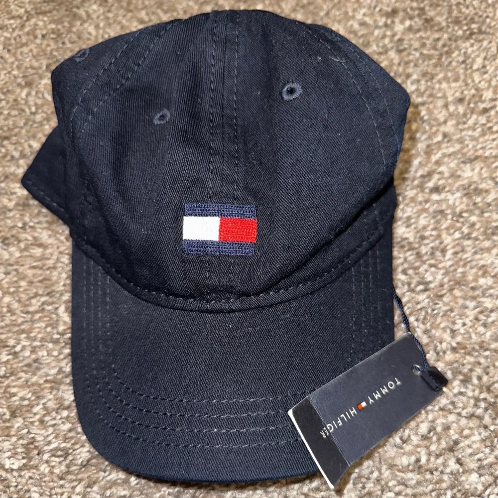 Tommy Hilfiger Hat | Size: 8 - 10 - Picture 1 of 4